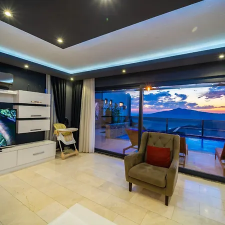 Everest Koerdere Villa Kaş